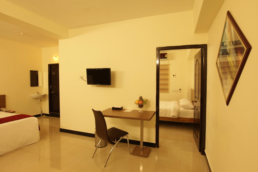 Aakash Inn Tiruvannamalai Room photo