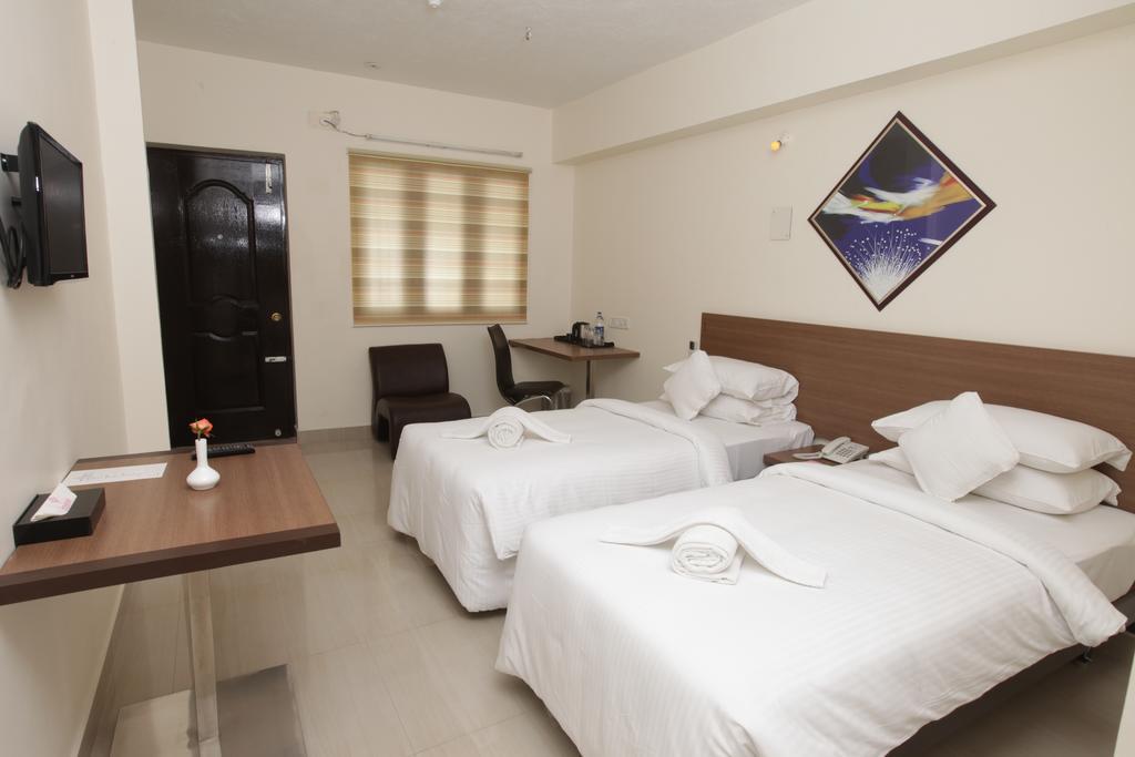 Aakash Inn Tiruvannamalai Exterior photo